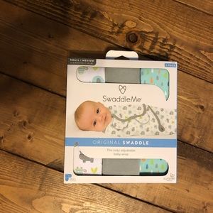 3 pack 0-3 months  swaddles